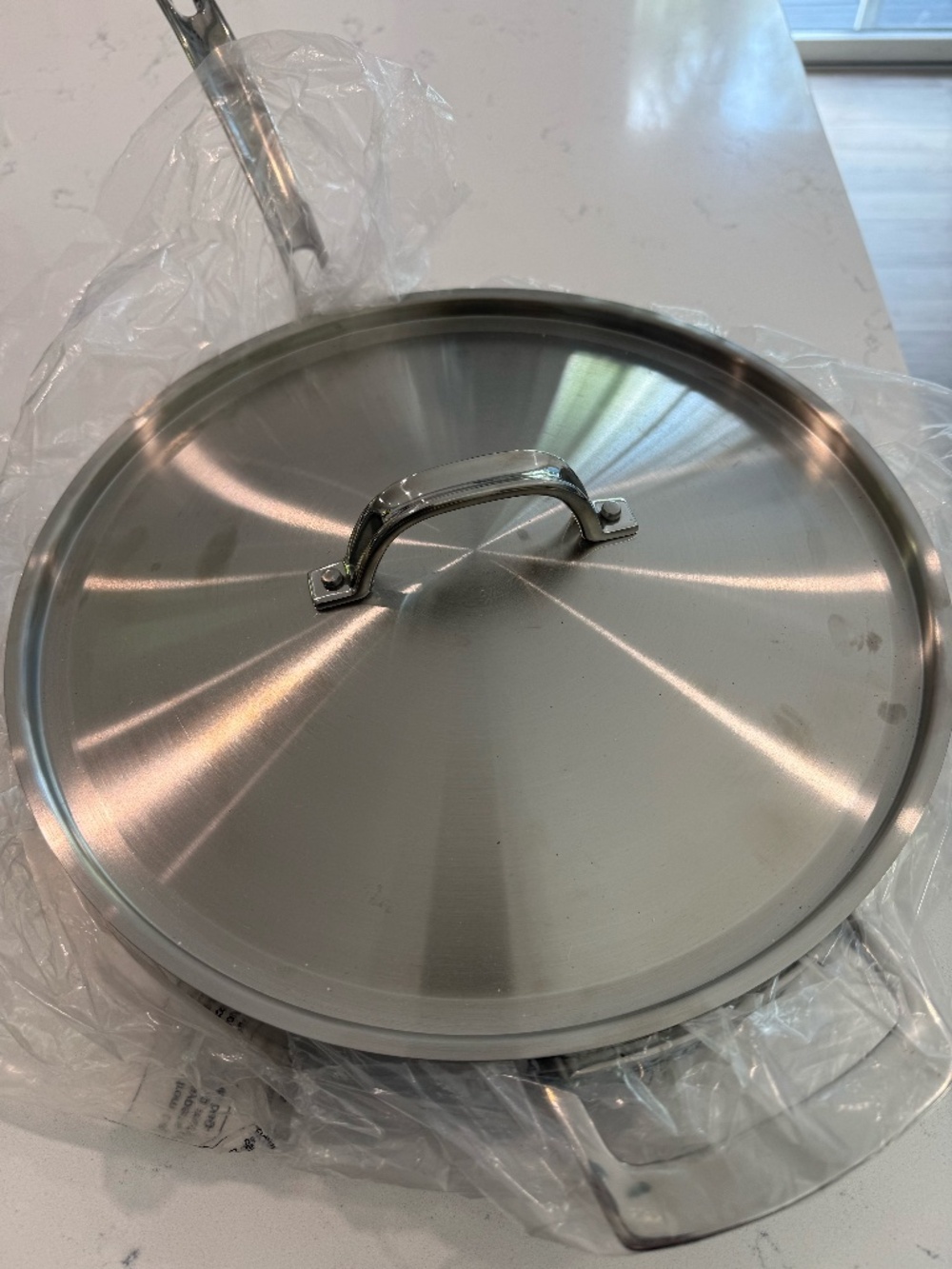 NEW Viking 3.5 Qt. Sauté Pan with Metal Lid